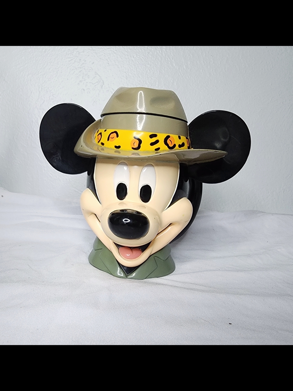 Vintage 1998 Disney On Ice Mickey Mouse Safari Explorer Mug Hat Lid Souvenir 90s